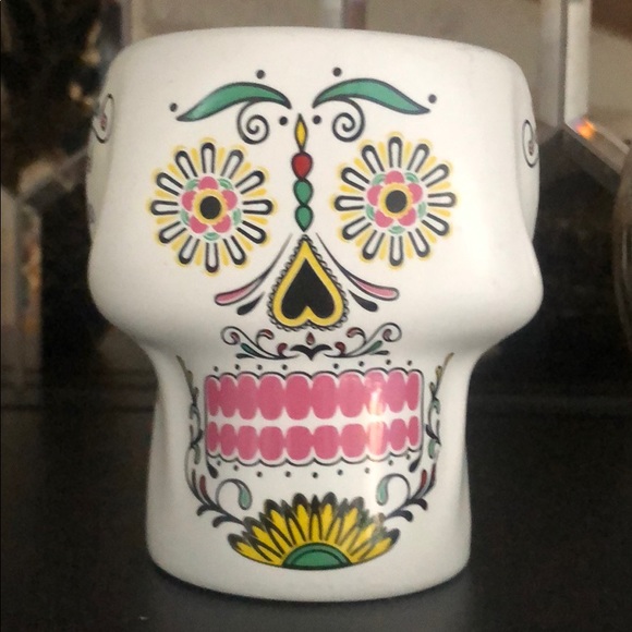 Meet your Posher, Celena - Picture 1 of 1